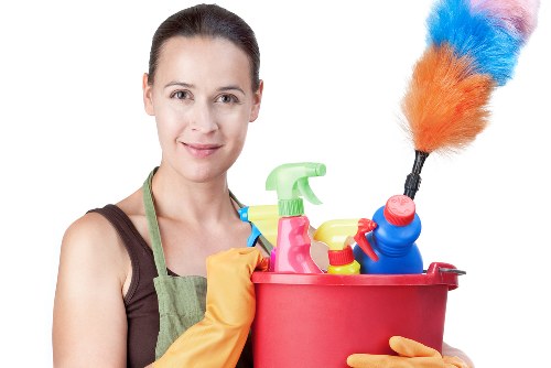 Clapham move in cleaning for an empty flat before new occupants arrive