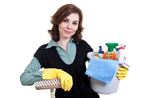 Cleaning service for a Clapham flat with access and parking considerations